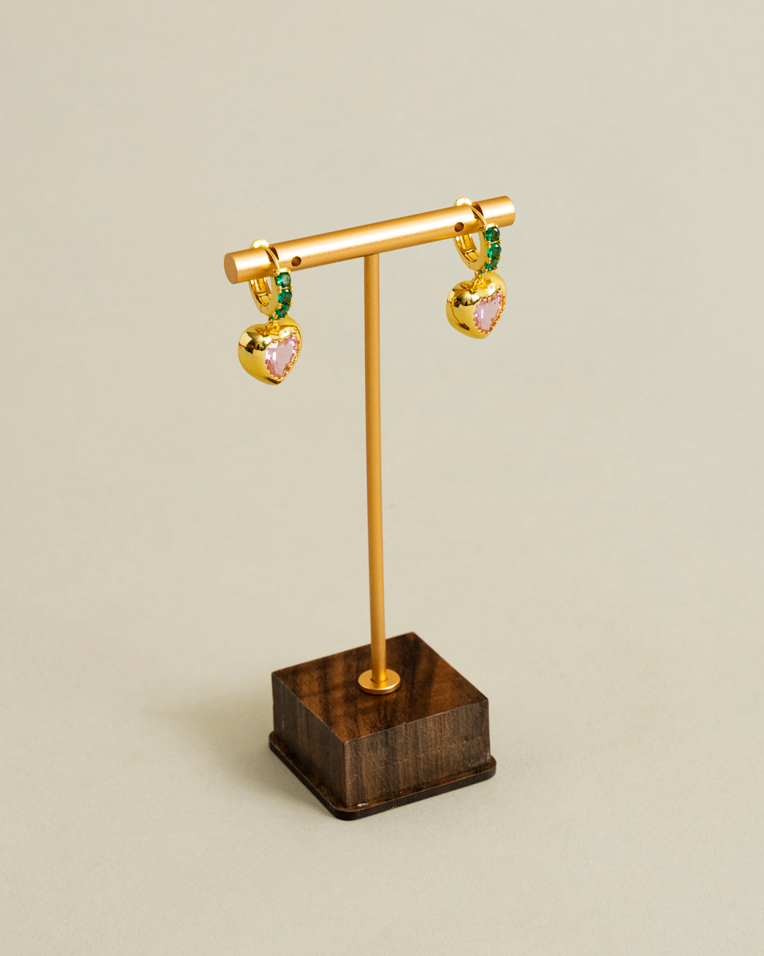 Amour Hoops