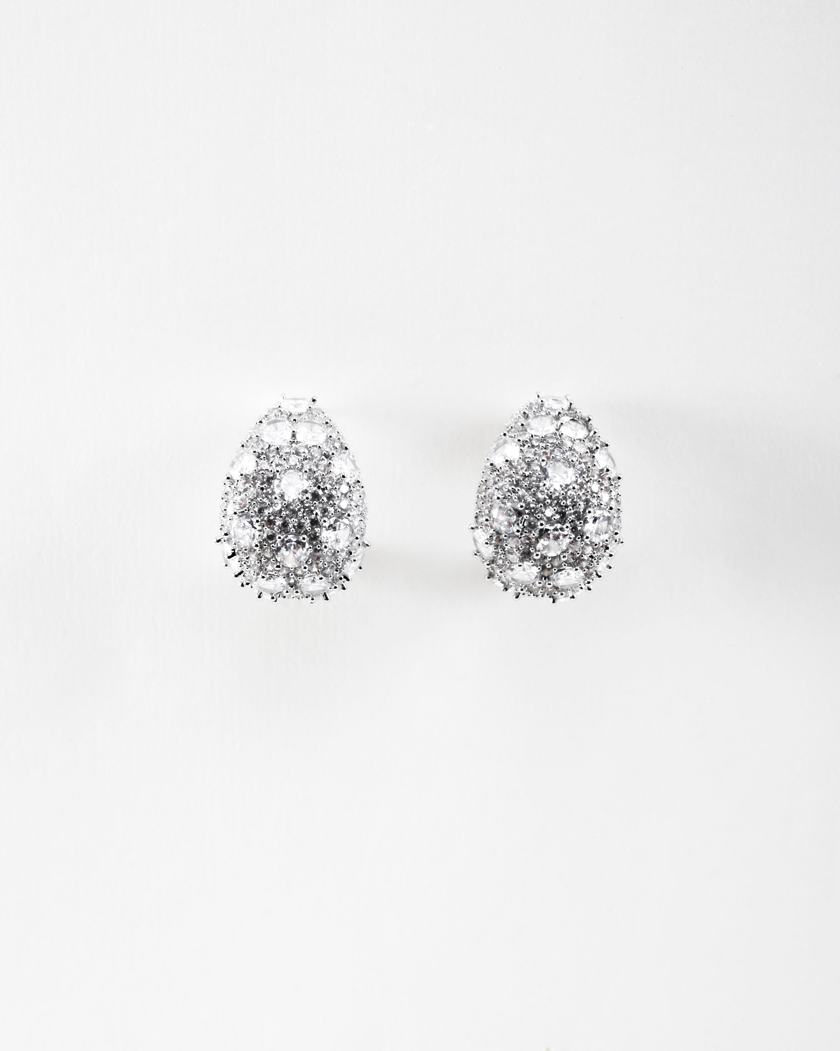 Liquid Light Studs