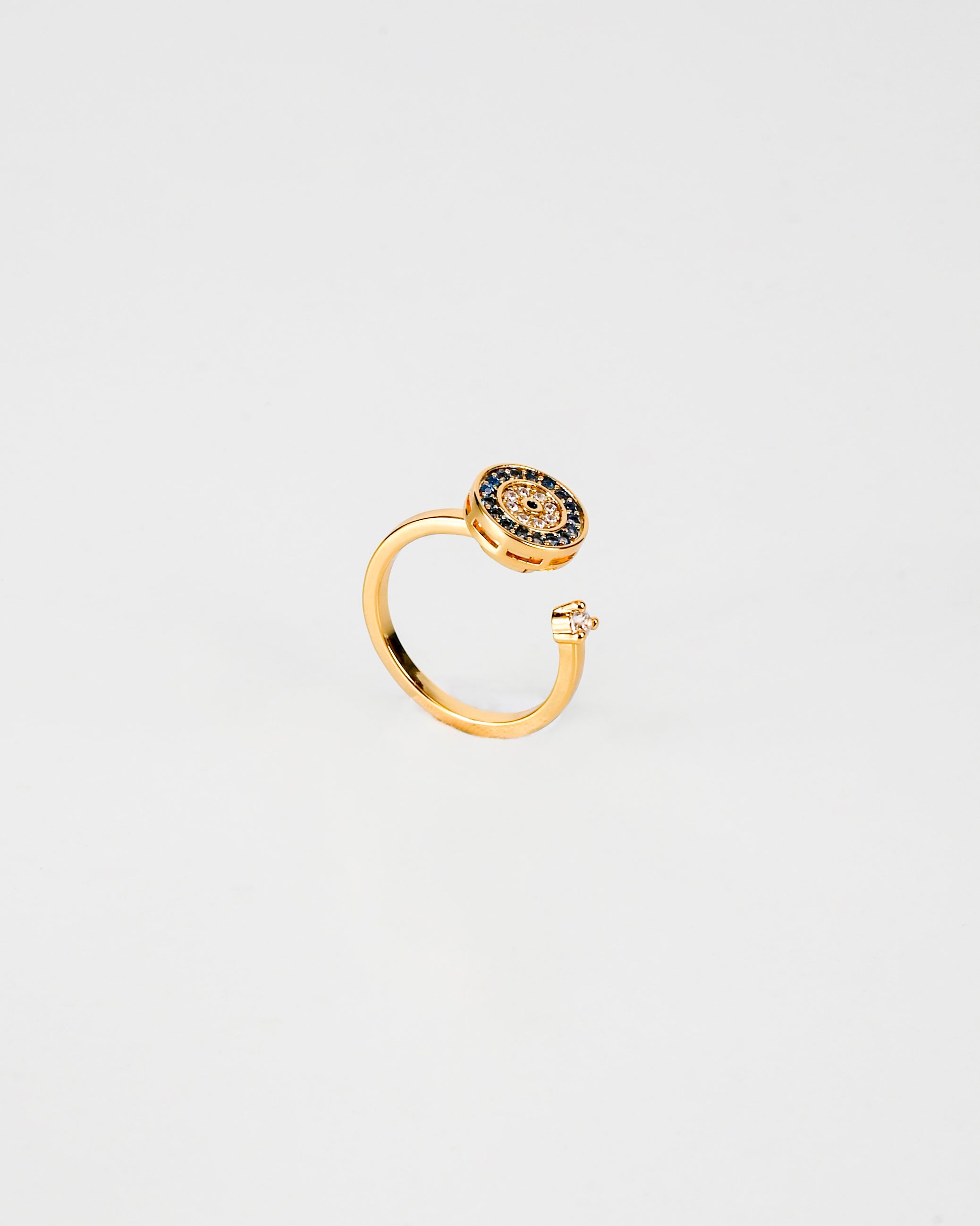Astrid Ring