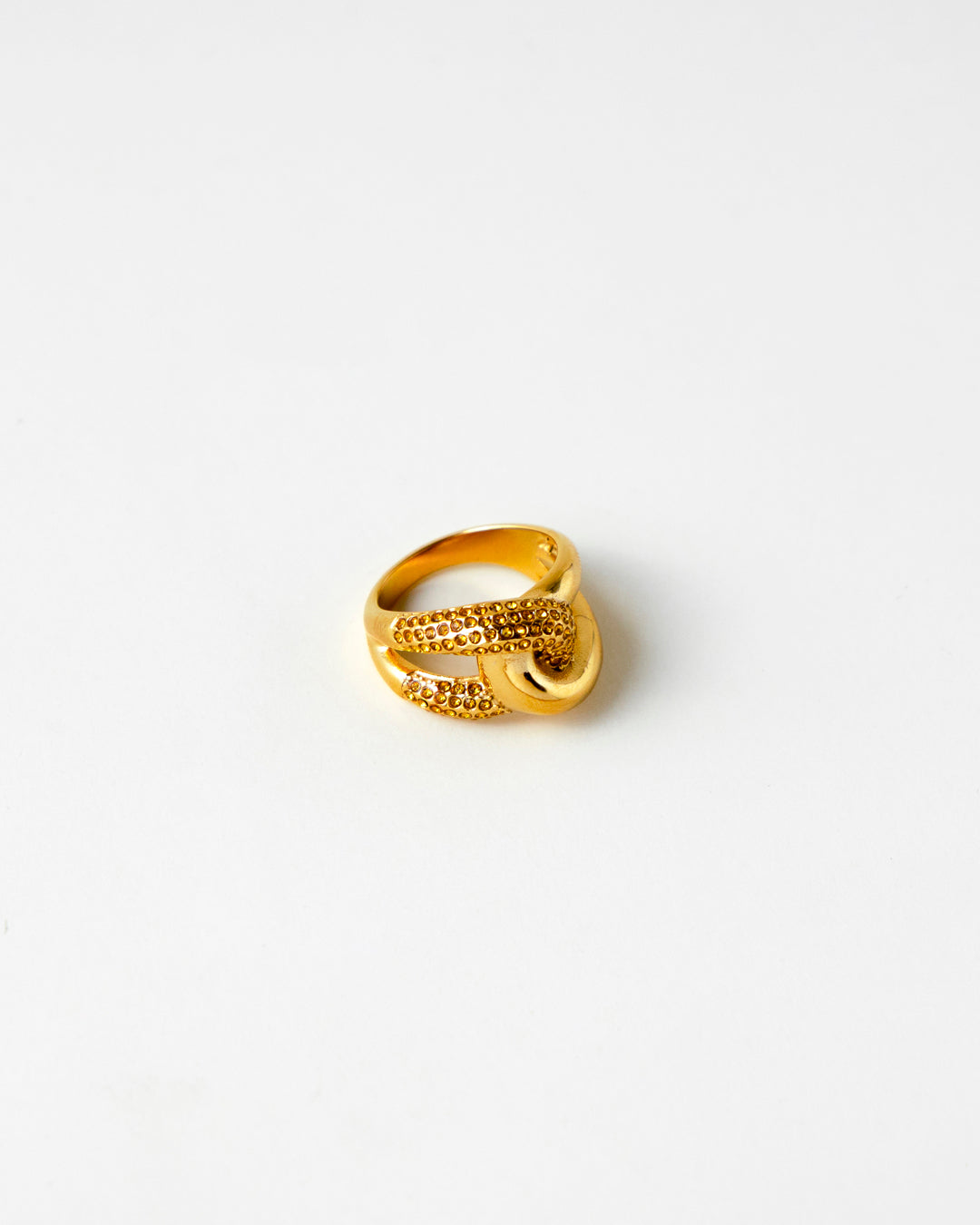 Pavé Knot Ring